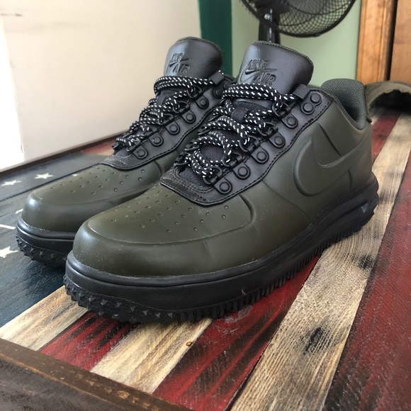 Nike Air Boots - Picture 3 of 6